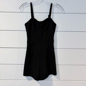 Women’s Sleek Black Structured Bustier Jumpsuit Romper Belt Loops Chic Small